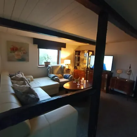 Papagoje Feriehus *